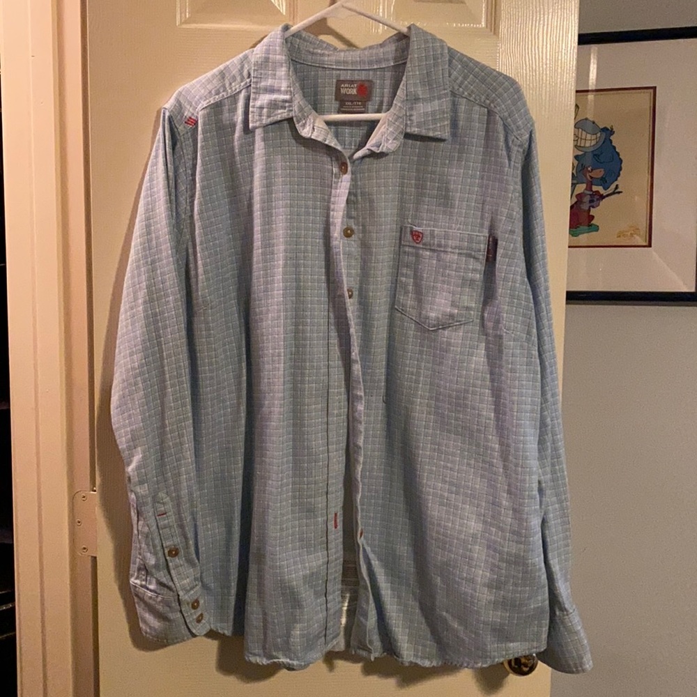 Ariat Women’s FR Button Down